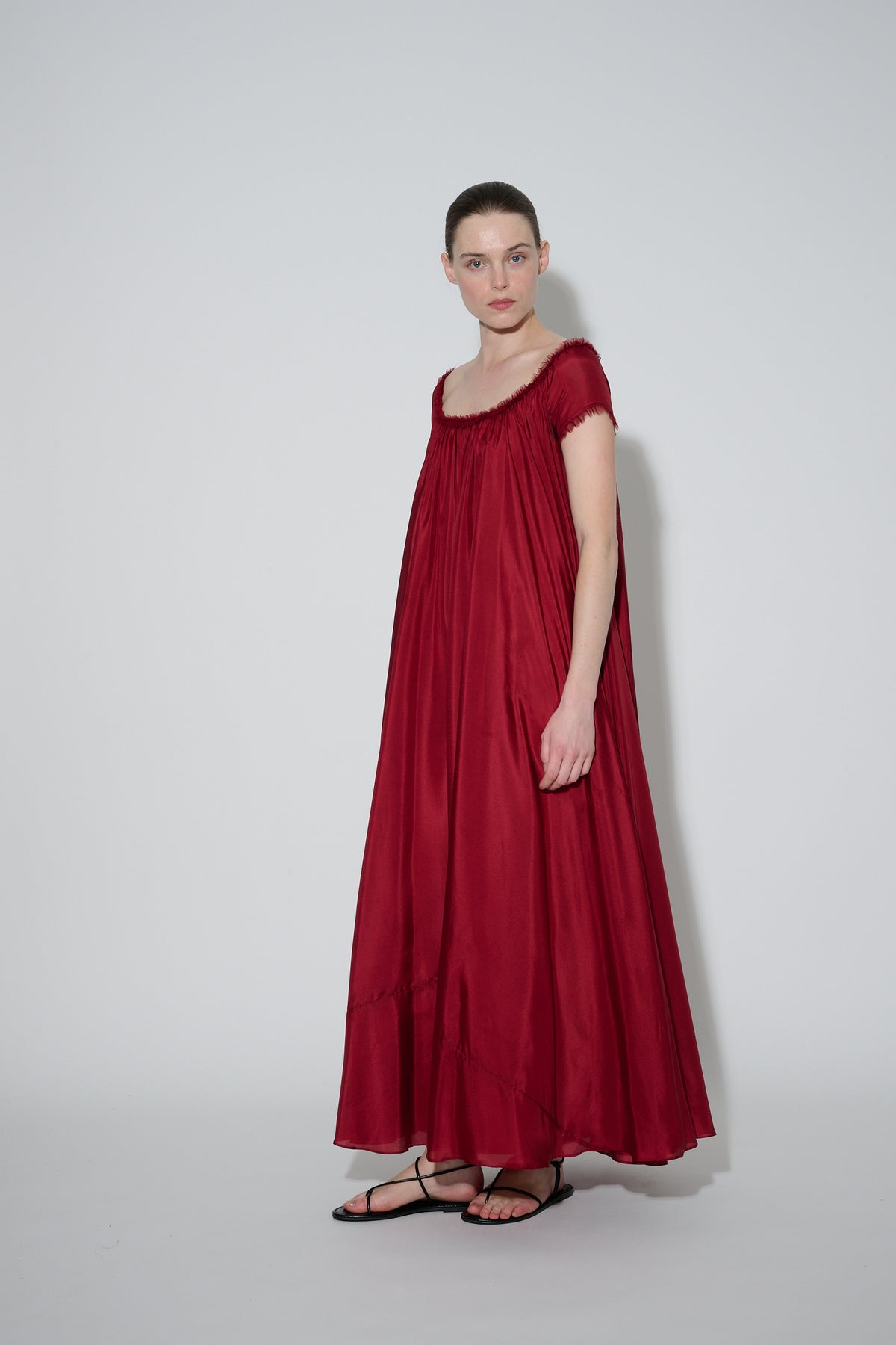 Lady of Shallot Dress Bordeaux