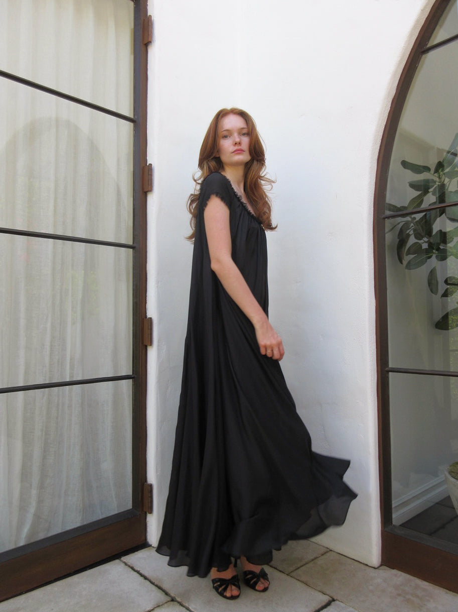 JaneBooke Dresses Lady of Shallot Dress Black