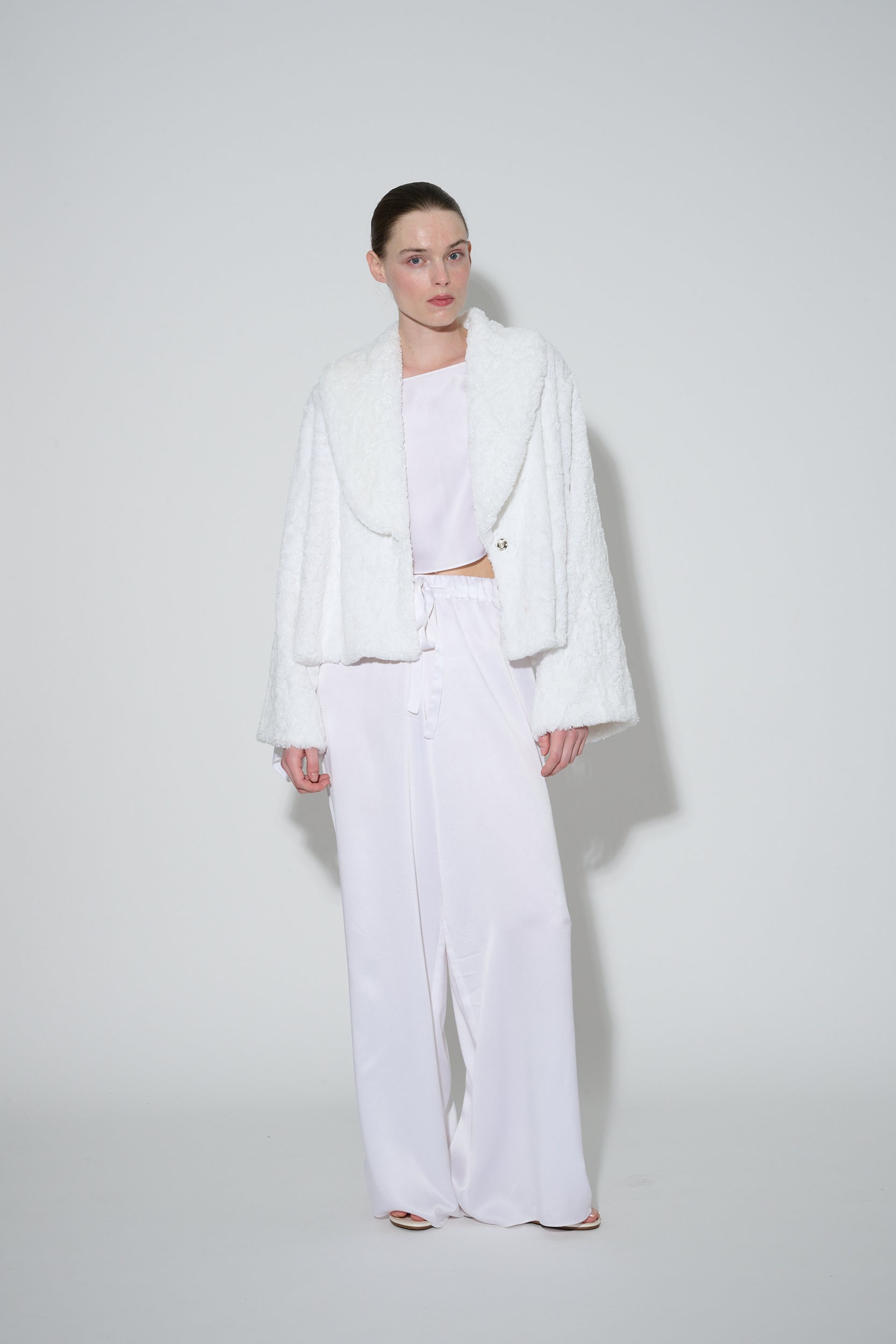 JaneBooke Jacket Faux Fur and Silk Bed Jacket White