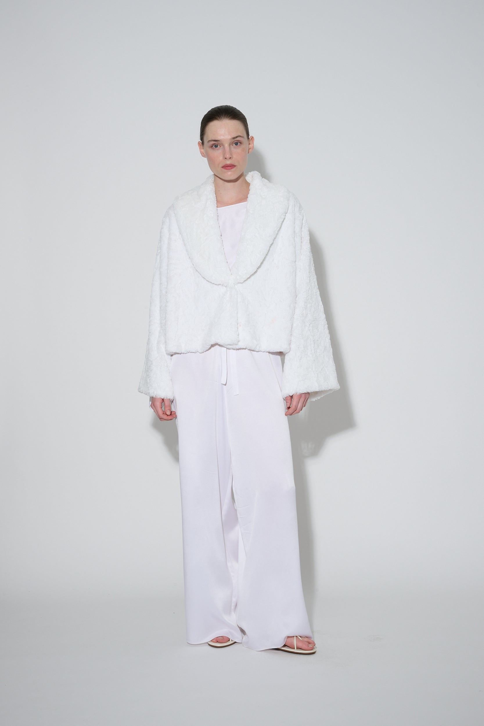 JaneBooke Jacket Faux Fur and Silk Bed Jacket White