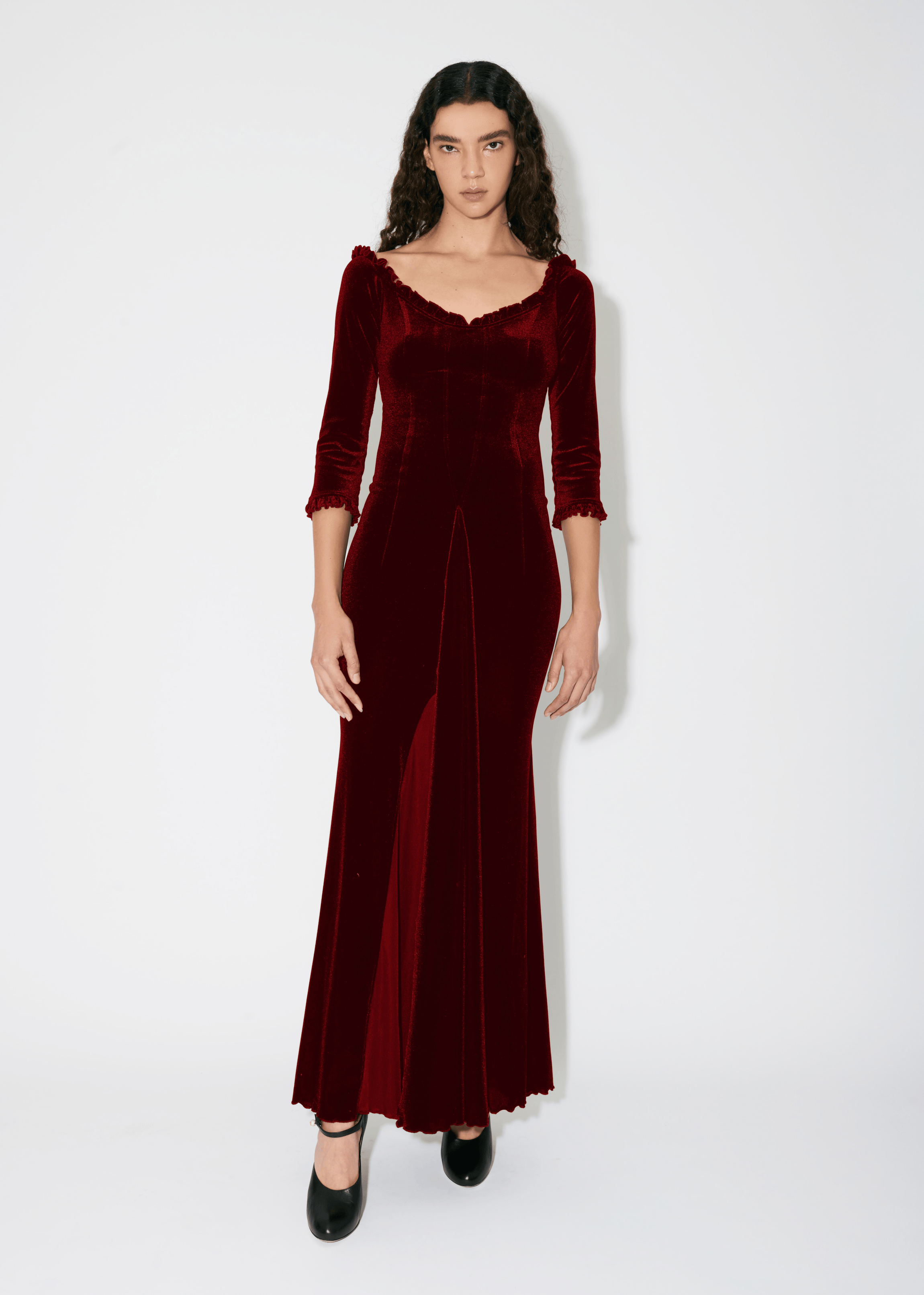 JaneBooke Stretch Velvet Body Dress in Bordeaux